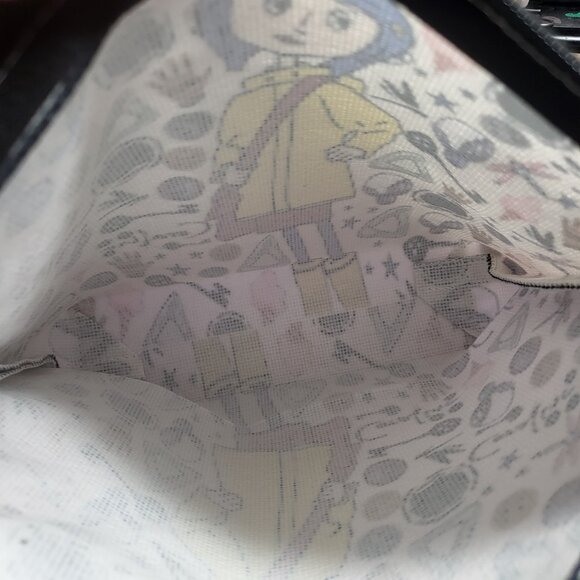 Coraline Makeup Travel Bag - Picture 4 of 4